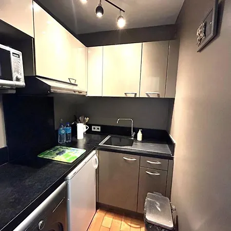 Le Coin Bleu - Vue Et Port A 2 Pas De La Aux Marines De Pour 2 Personnes Apartman *