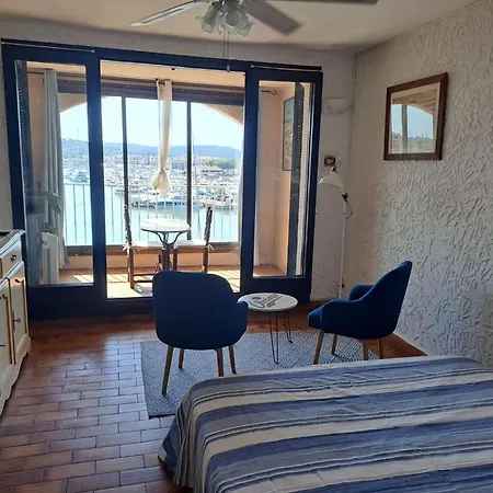 Apartament Le Coin Bleu - Vue Et Port A 2 Pas De La Aux Marines De Pour 2 Personnes Cogolin